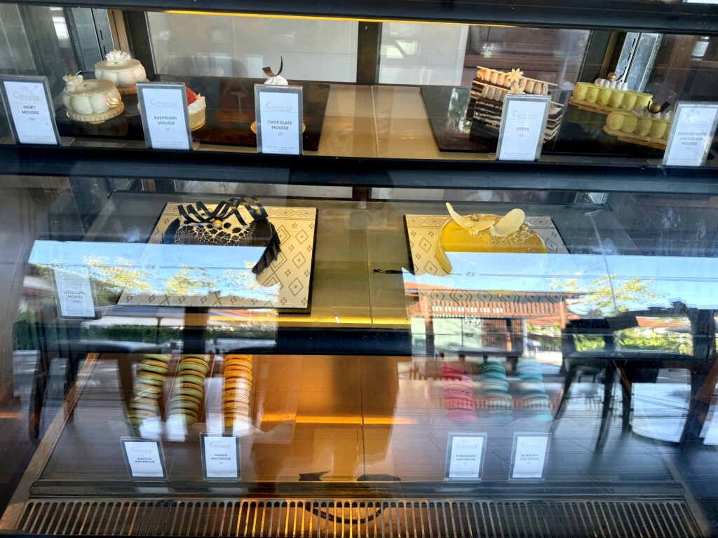 ラグーナ バリ、Cornerstone Deliの店内とお土産の様子（4）