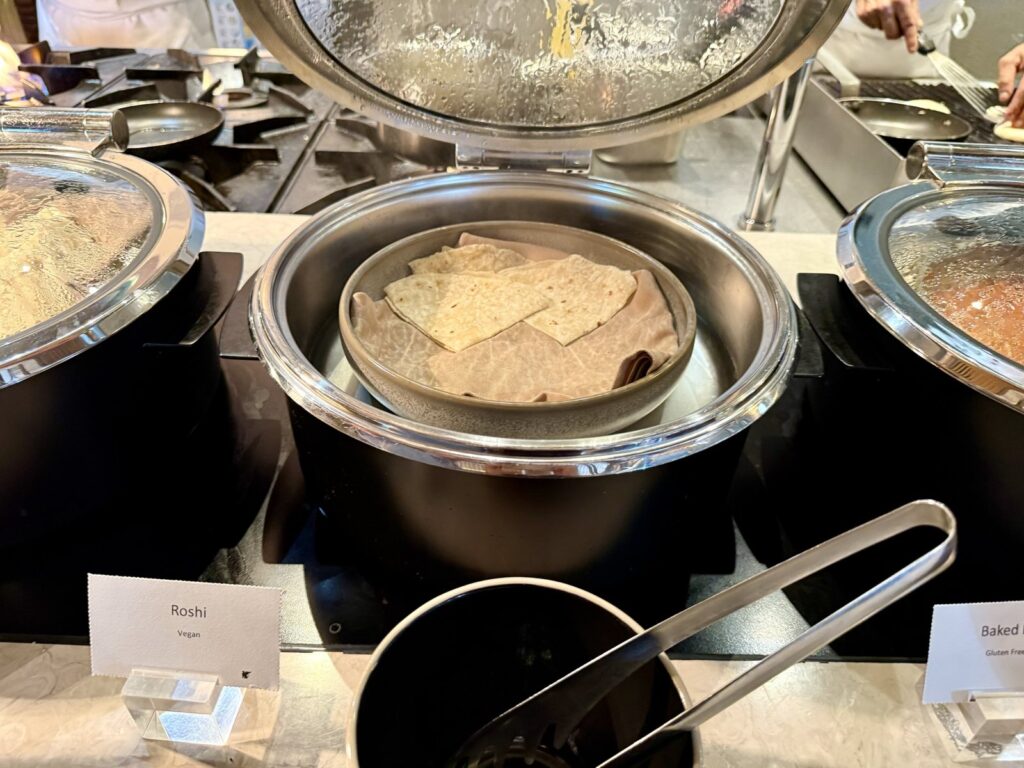 モルディブの薄焼きパン「ロシ」