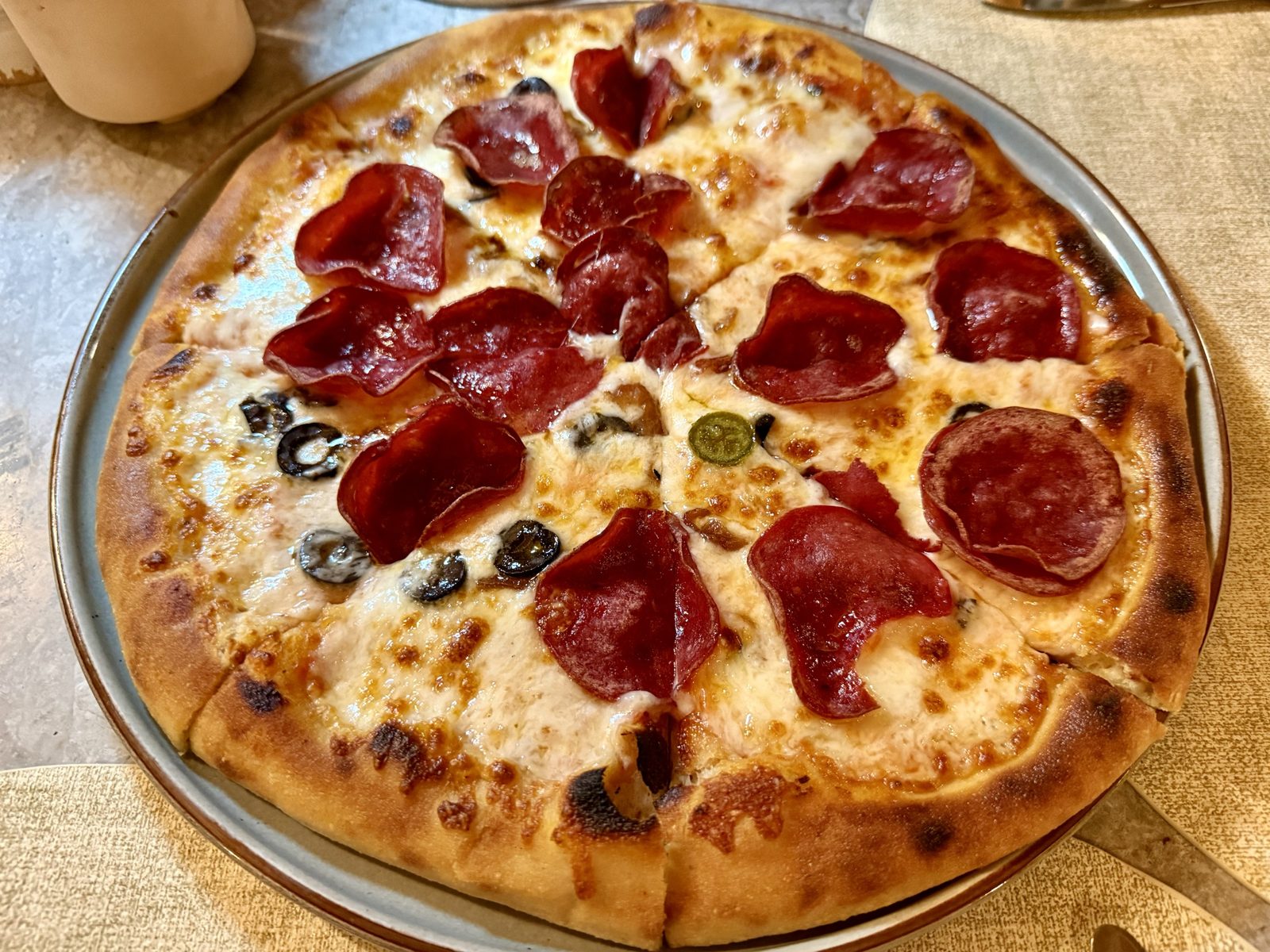 Pepperoni Pizza（$44／約6,880円）