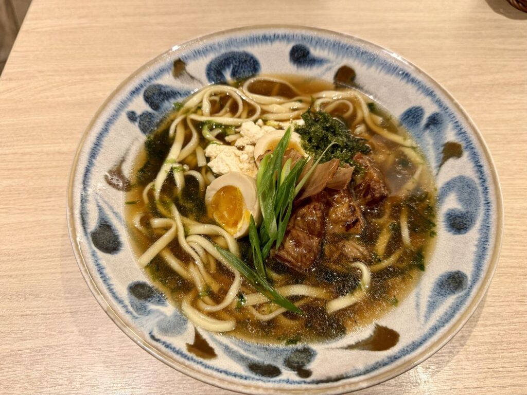 むとぅぶそば（¥2,000）