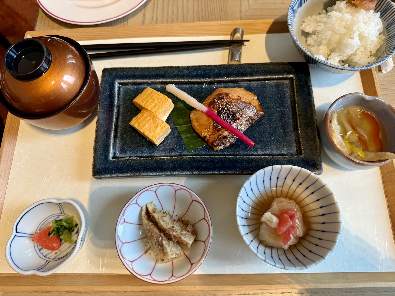 和朝食