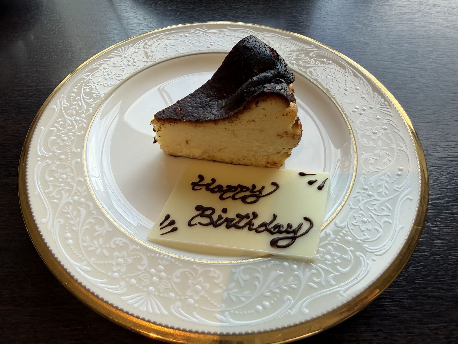 バスクチーズケーキ